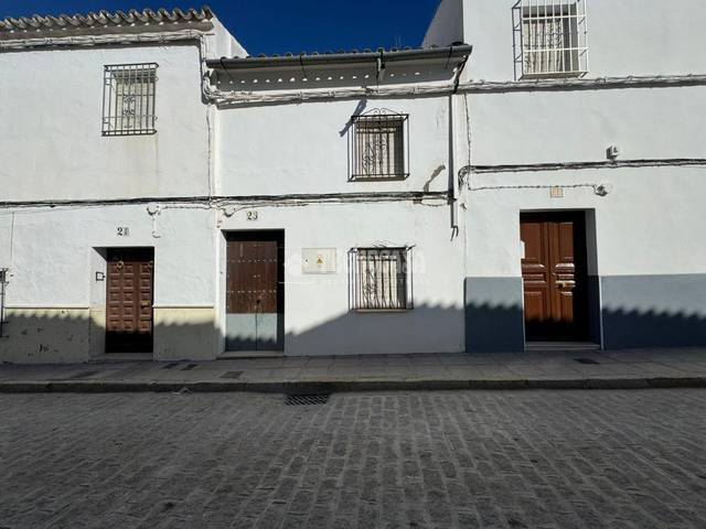 Casa adosada en Venta en CALLE SANTA ANA en Osuna