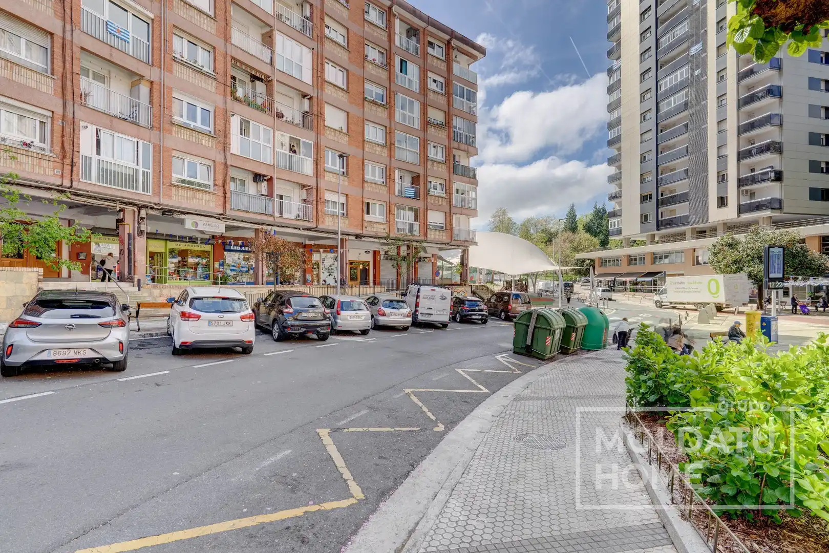 Außenansicht von Wohnung zum Verkauf in Donostia - San Sebastián  mit Heizung, Terrasse und Abstellraum
