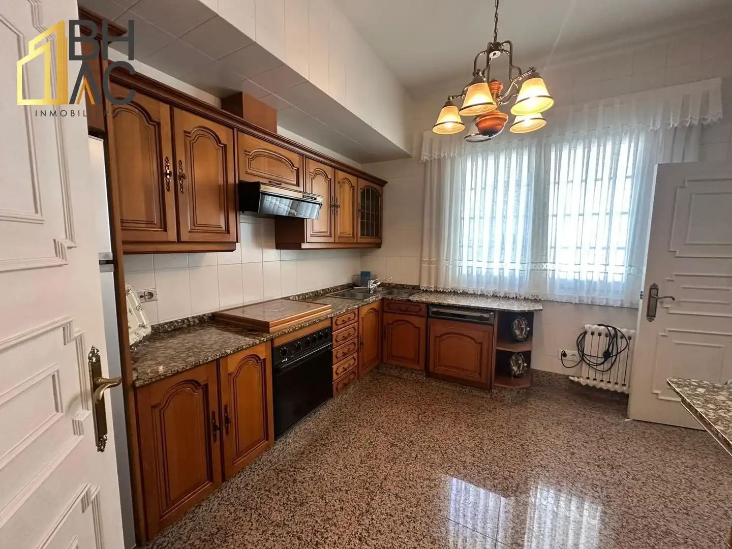 Houses for sale in Ernesto Che Guevara, Perillo