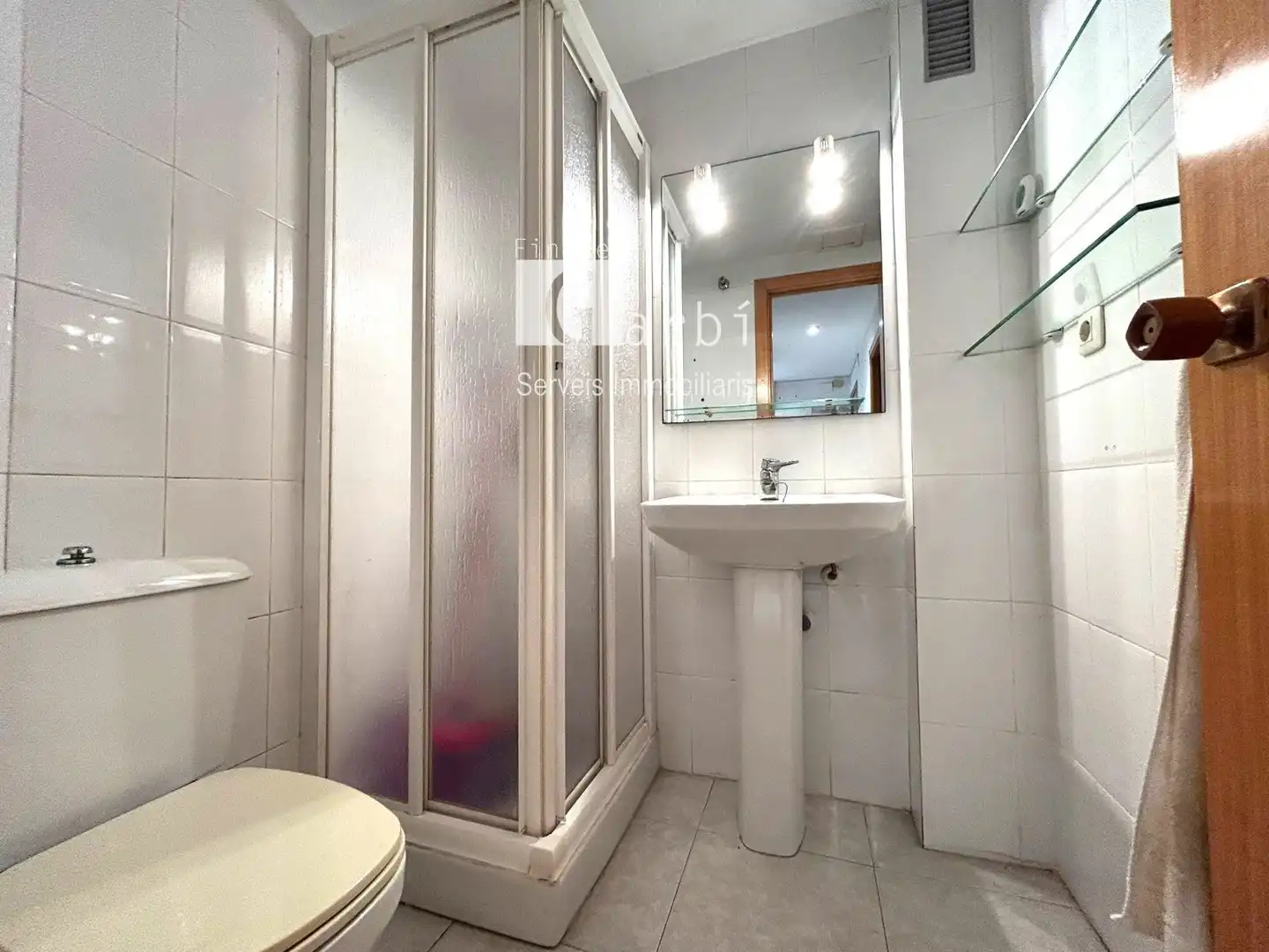 Badezimmer von Wohnung zum Verkauf in Calafell mit Terrasse, Schwimmbad und Gemeinschaftspool