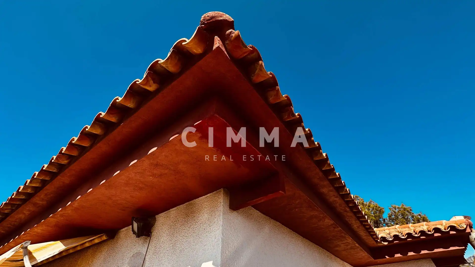 Vista exterior de Casa o chalet en venta en La Nucia con Aire acondicionado, Calefacción y Jardín privado