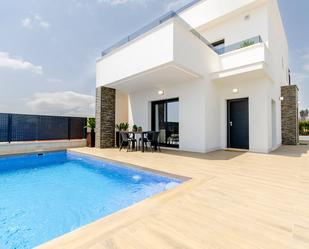 Piscina de Casa o xalet en venda en Orihuela amb Aire condicionat, Jardí privat i Terrassa
