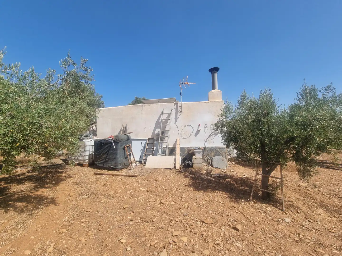 Vista exterior de Terreno en venta en Senés