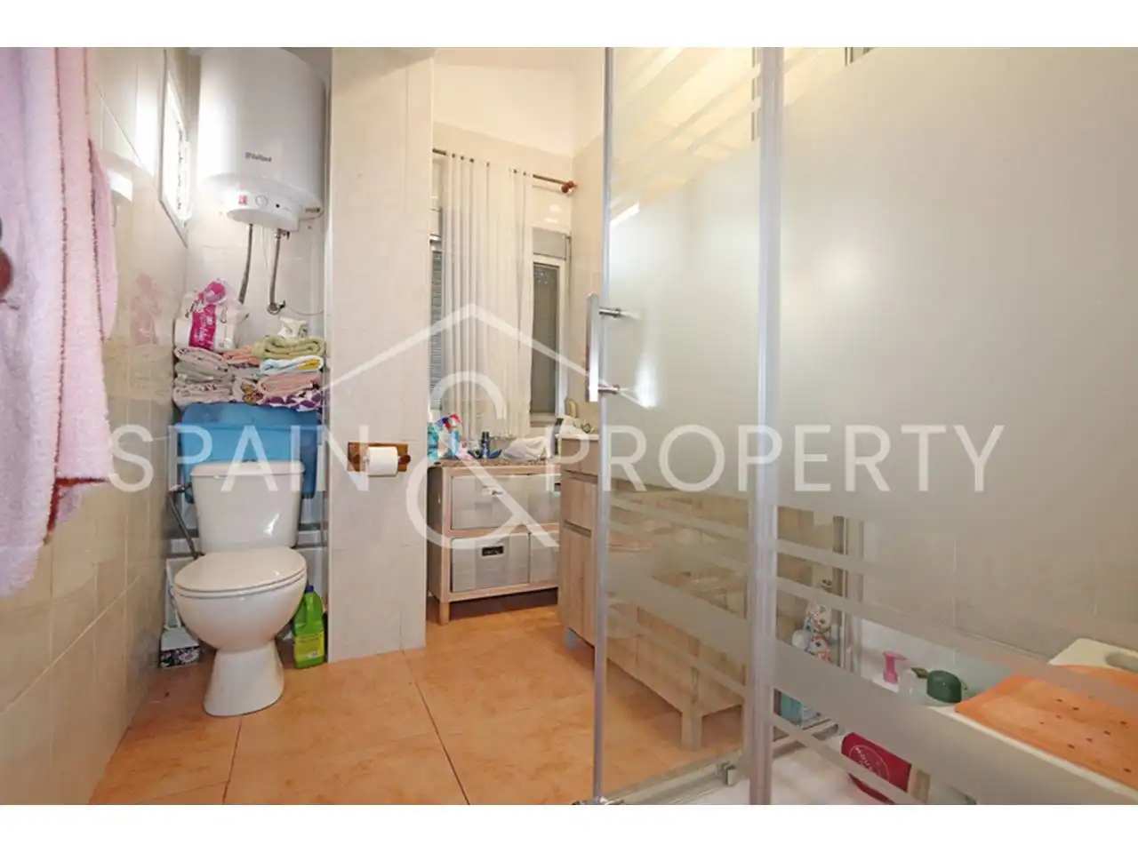 Bathroom of Houses for sale in Torrent  with Air Conditioner, Heating and Private garden