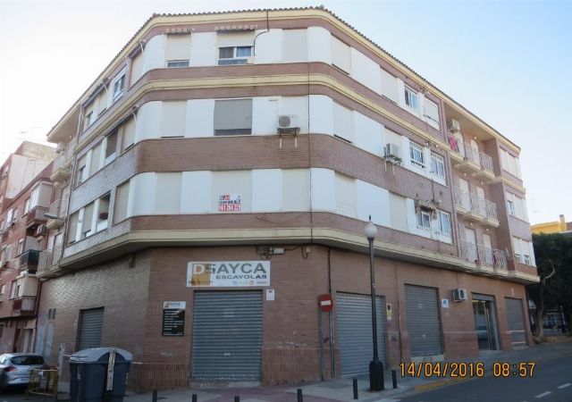 Vista exterior de Piso en venta en Torrent