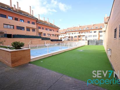 Swimming pool of Duplex for sale in Méntrida  with Heating, Terrace and Storage room