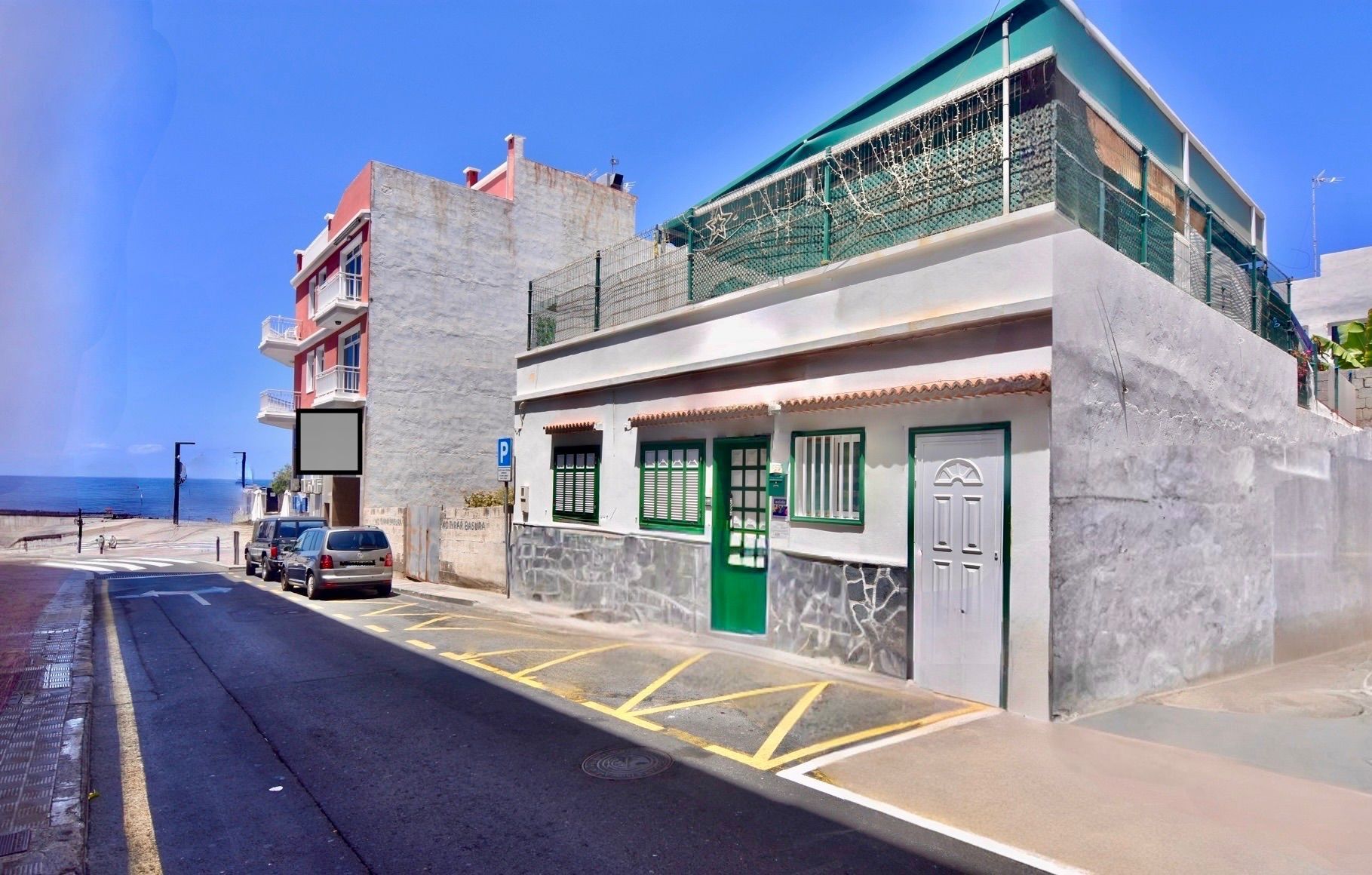 Exterior view of House or chalet for sale in Guía de Isora  with Terrace