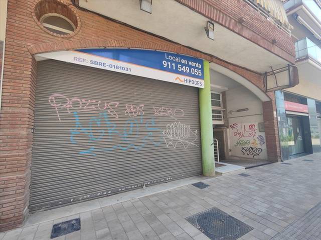 Local comercial en Venta en MODOLELL en Centre