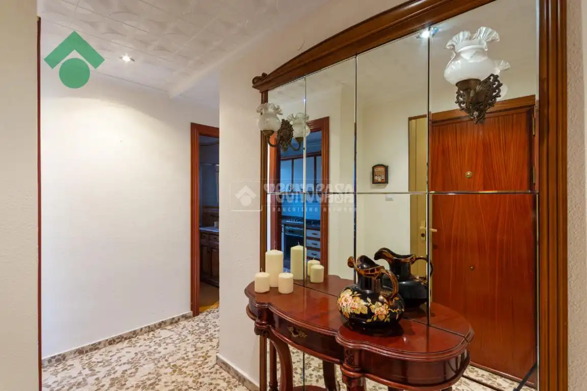Wohnung zum Verkauf in Almuñécar mit Möbliert und Balkon