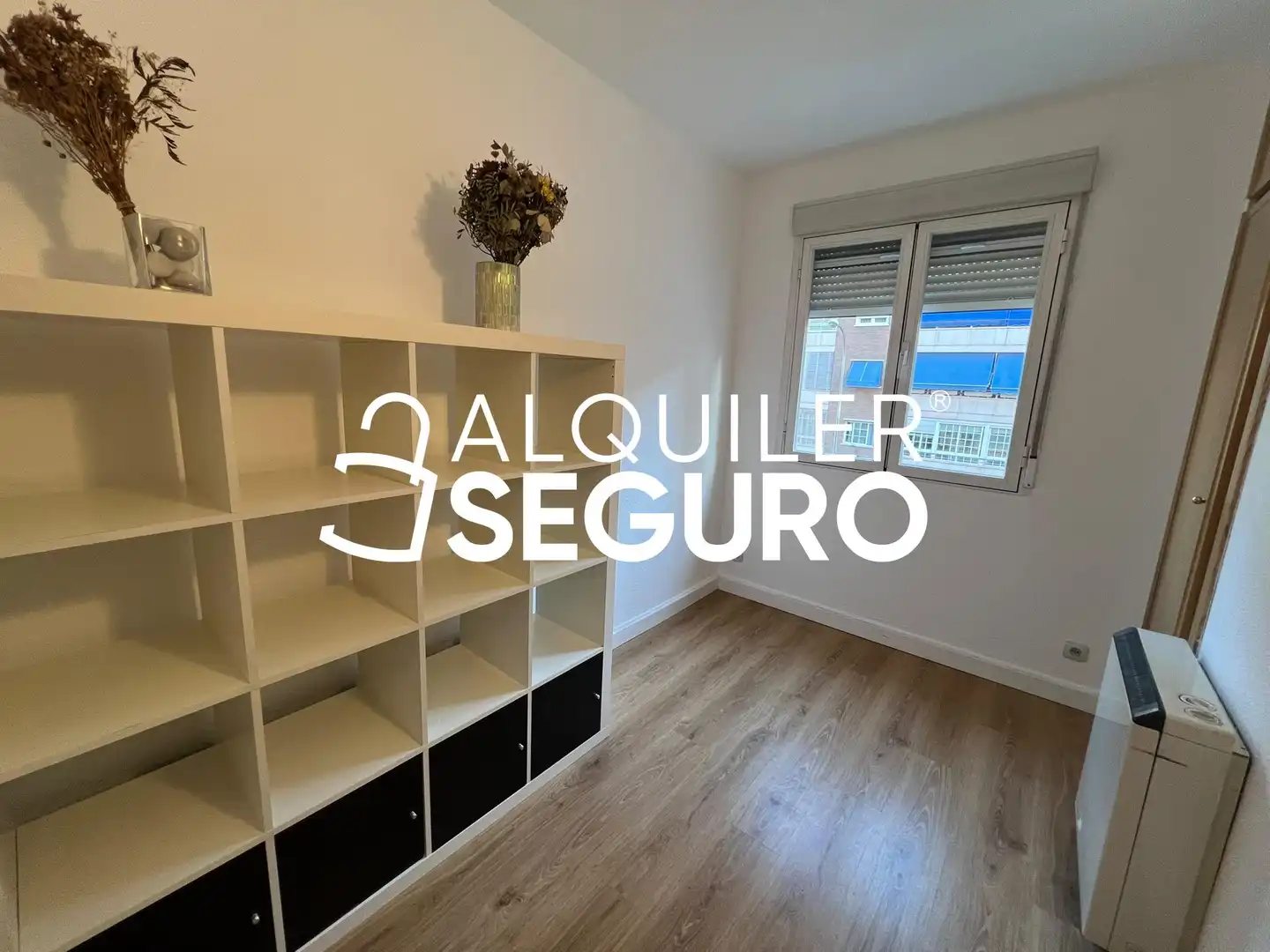 Habitación de Piso de alquiler en Madrid con Calefacción y Amueblado