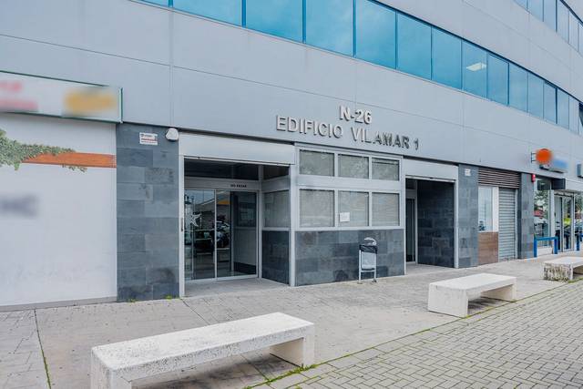 Local comercial en Venta en c/ san jeronimo en San Jerónimo - La Bachillera