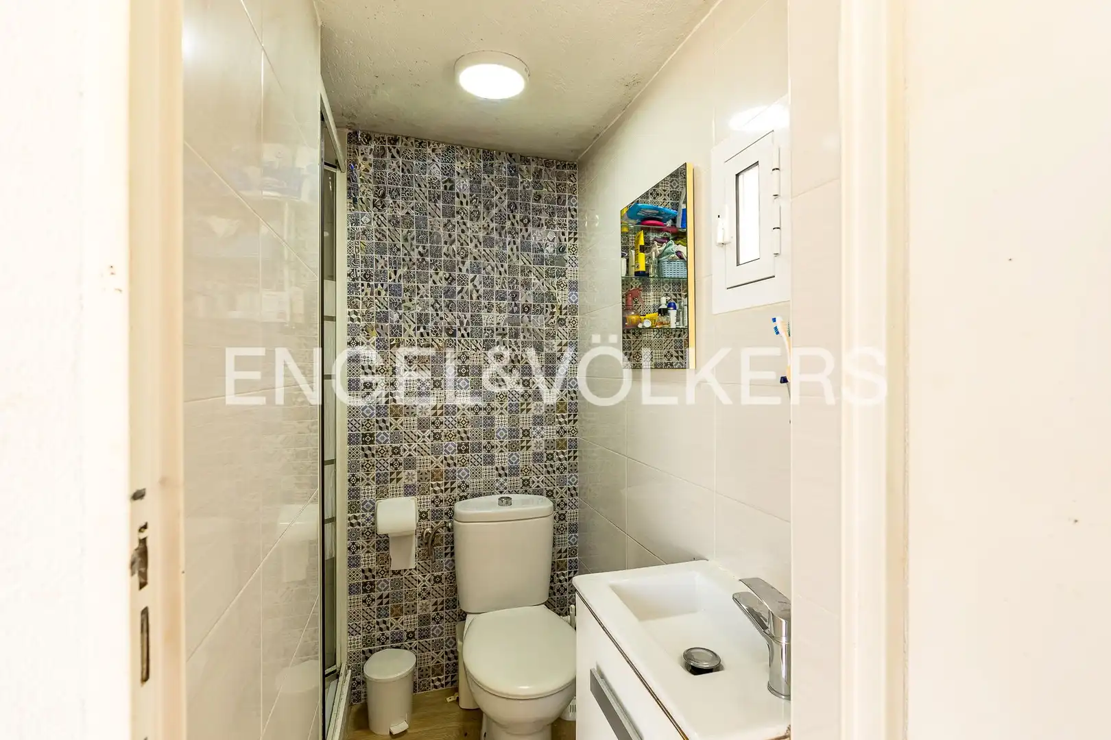 Badezimmer von Wohnung zum Verkauf in El Vendrell mit Klimaanlage, Heizung und Terrasse