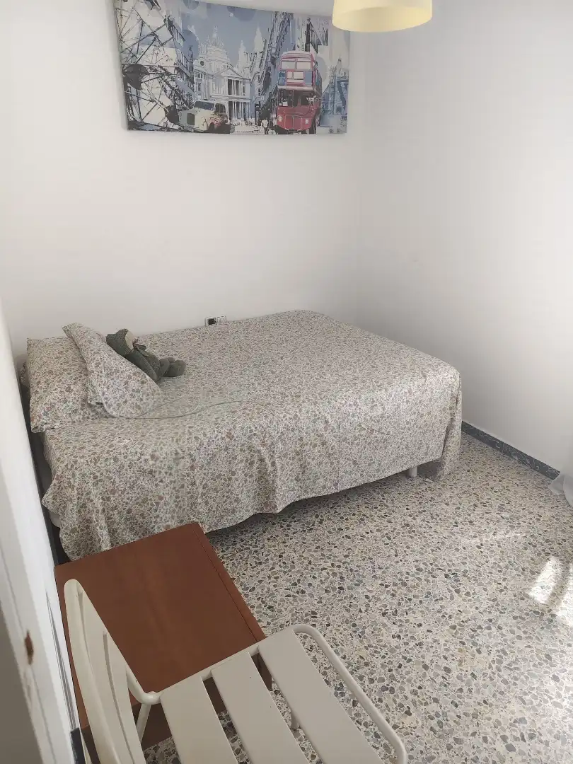 Bedroom of Flat for share in Bardají - Molí de Baix 