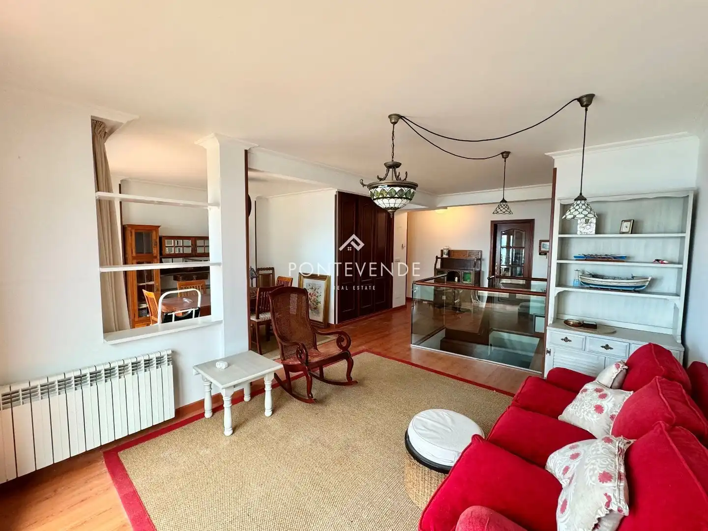 Wohnzimmer von Maisonette zum Verkauf in Bueu mit Klimaanlage, Heizung und Terrasse