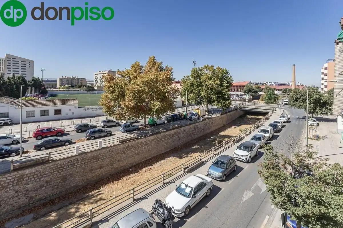 Houses for sale in Calle BADEN POWELL, 13, Barrio de Zaidín