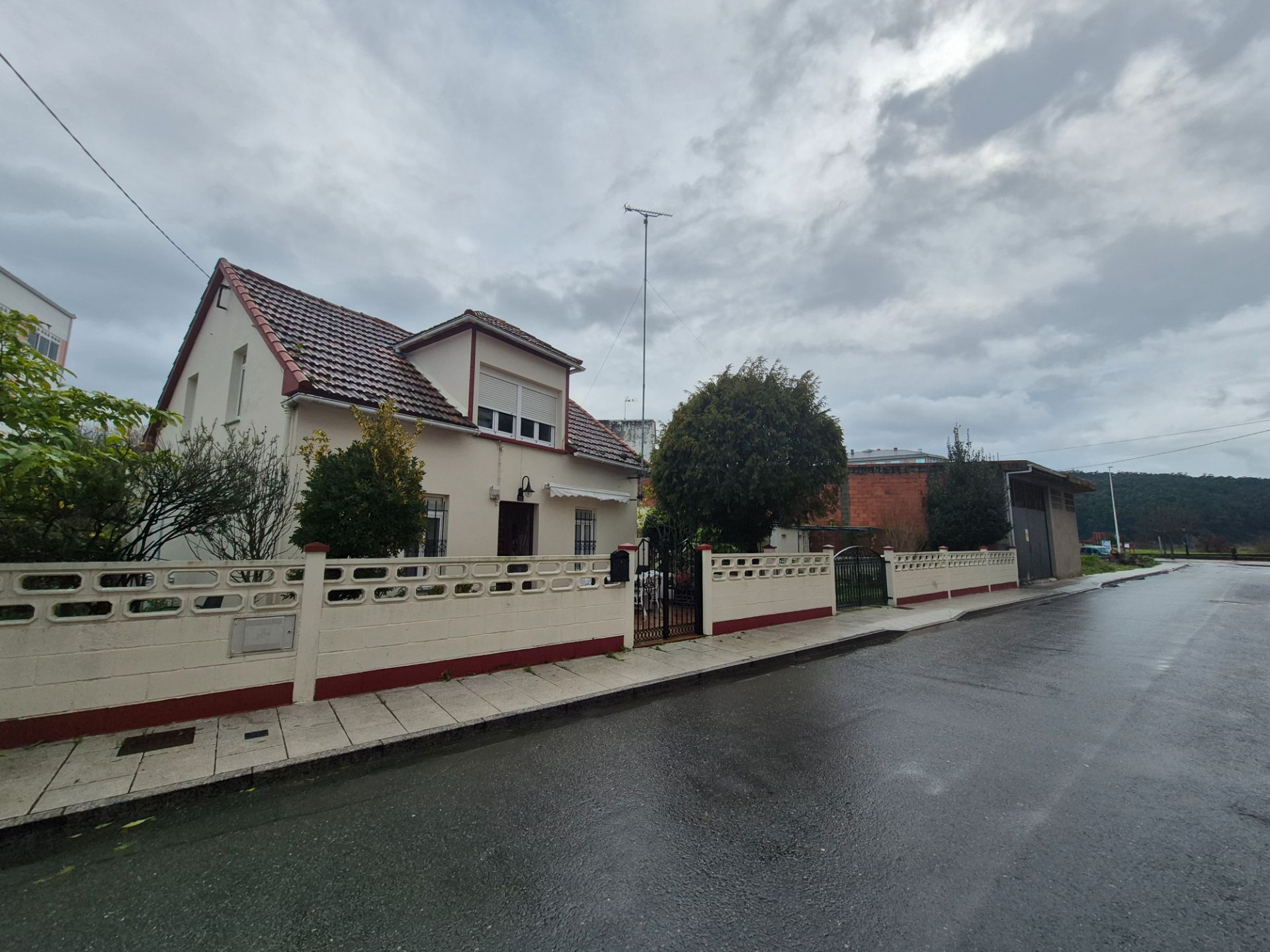 Vista exterior de Casa o chalet en venta en Cedeira con Amueblado