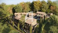 Vista exterior de Casa adosada en venda en Bellver de Cerdanya amb Aire condicionat, Calefacció i Jardí privat