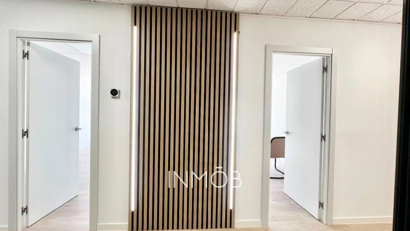 Büro zur Miete in Las Rozas de Madrid mit Klimaanlage und Heizung