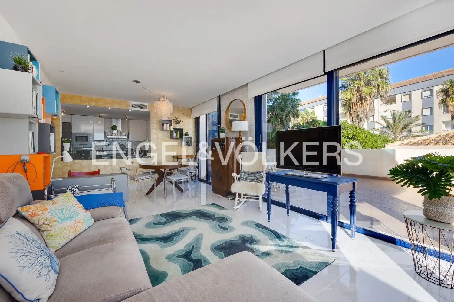 Wohnzimmer von Erdgeschoss zum Verkauf in Torrevieja mit Klimaanlage, Heizung und Terrasse