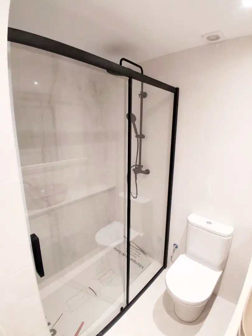 Habitación en Calle San Juan de Dios, 39, Centro - Sagrario