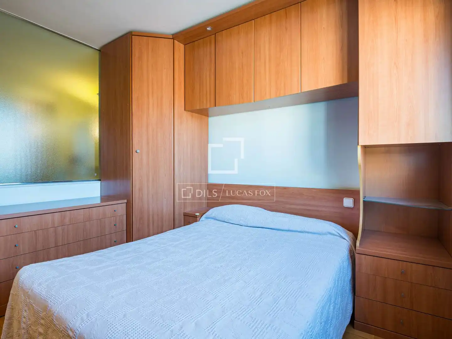 Bedroom of Flat for sale in Sant Cugat del Vallès  with Air Conditioner, Heating and Terrace