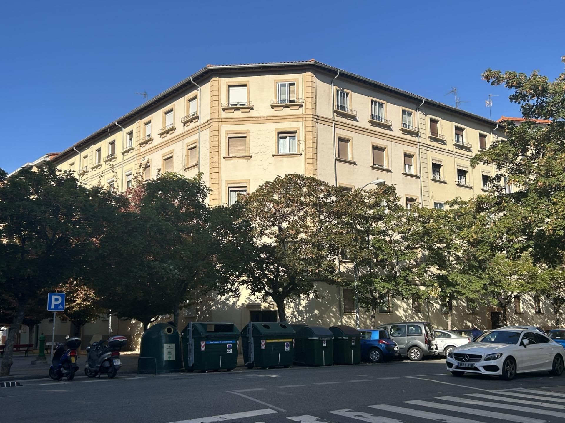 Exterior view of Flat for sale in  Pamplona / Iruña  with Heating and Parquet flooring