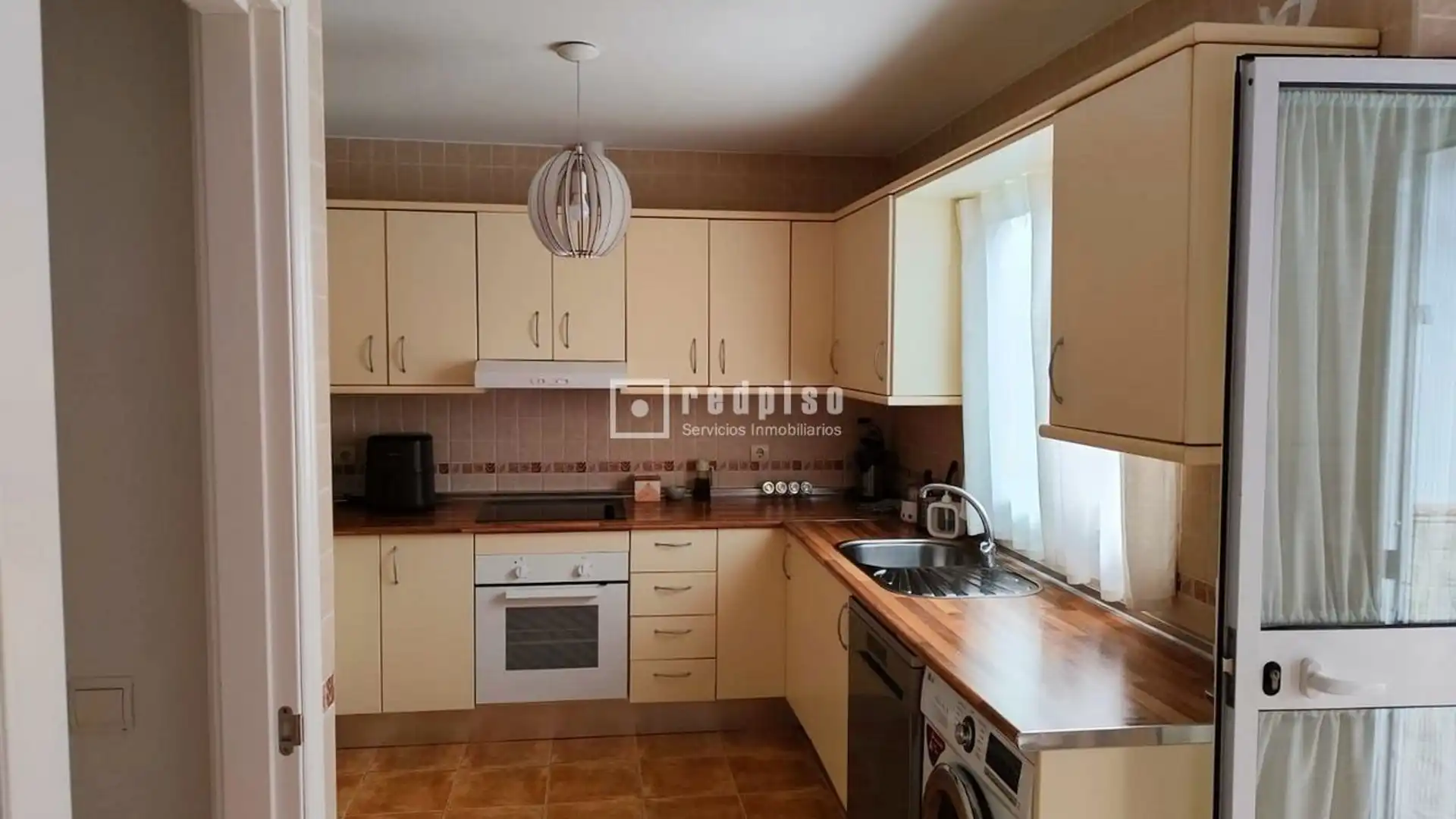 Cuina de Casa o xalet en venda en Villanueva de la Concepción amb Aire condicionat, Calefacció i Jardí privat