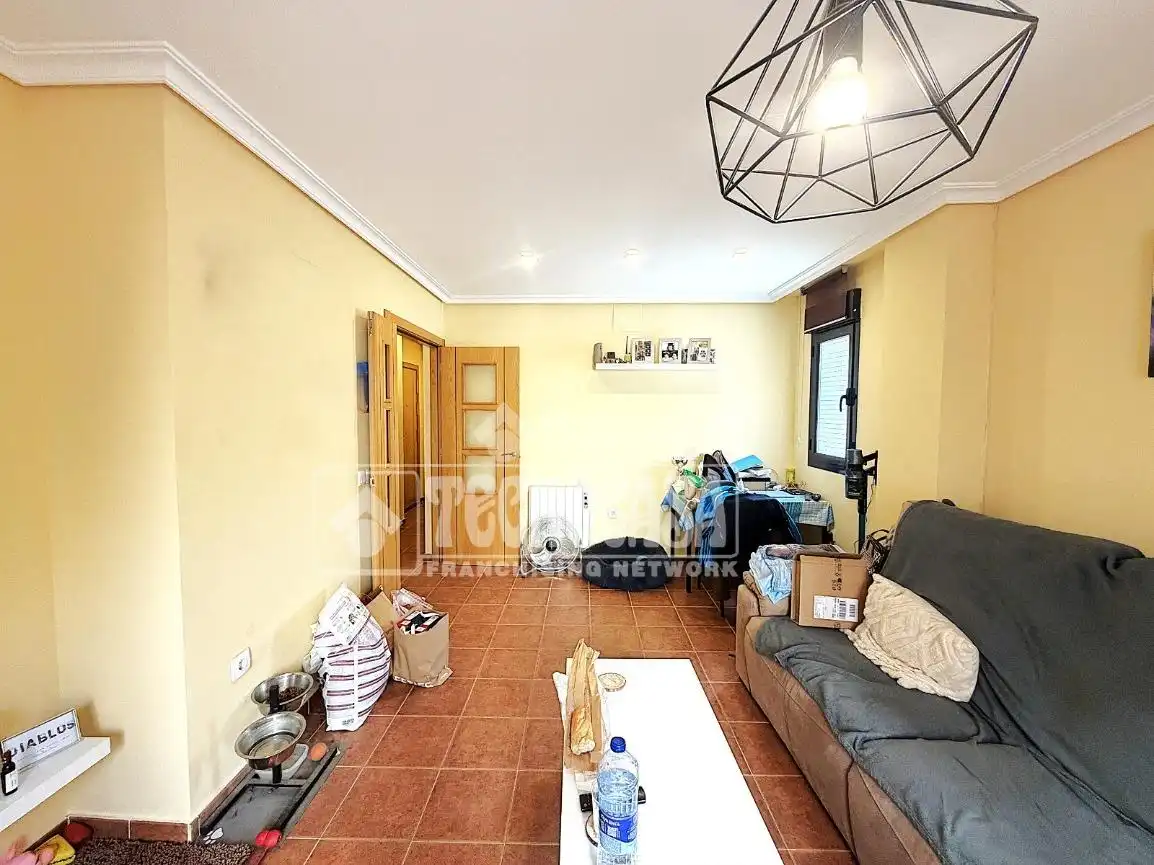 Piso en venta en Chillarón de Cuenca con Calefacción y Terraza