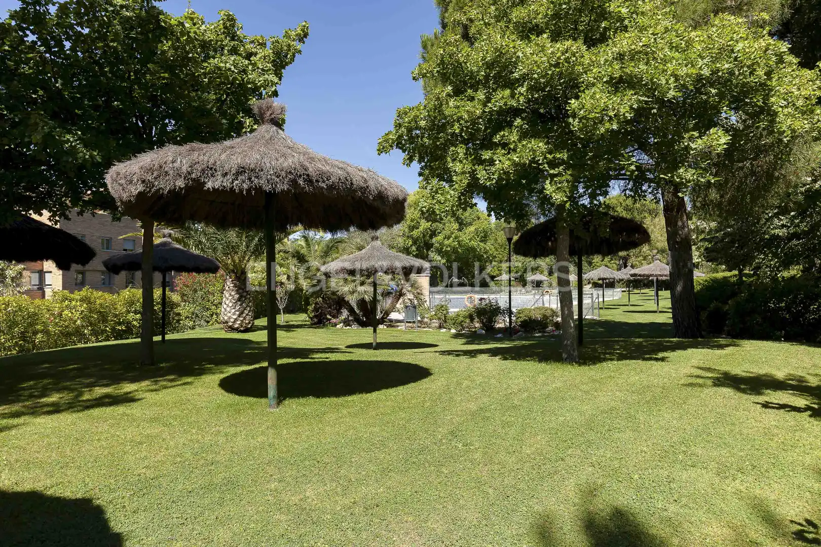Garten von Maisonette zur Miete in La Moraleja mit Klimaanlage, Heizung und Privatgarten