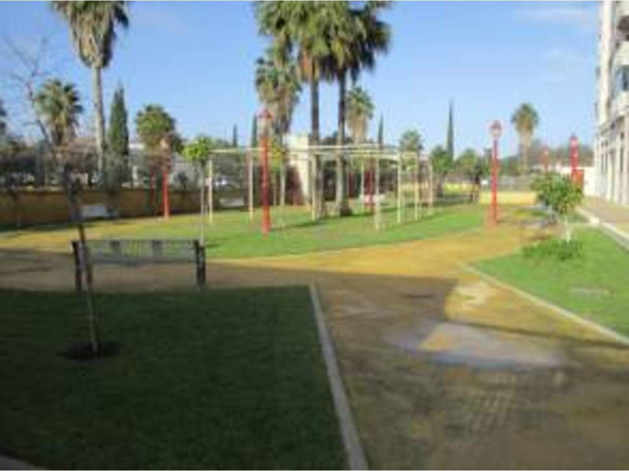 Jardí de Àtic de lloguer en Jerez de la Frontera amb Aire condicionat, Calefacció i Terrassa