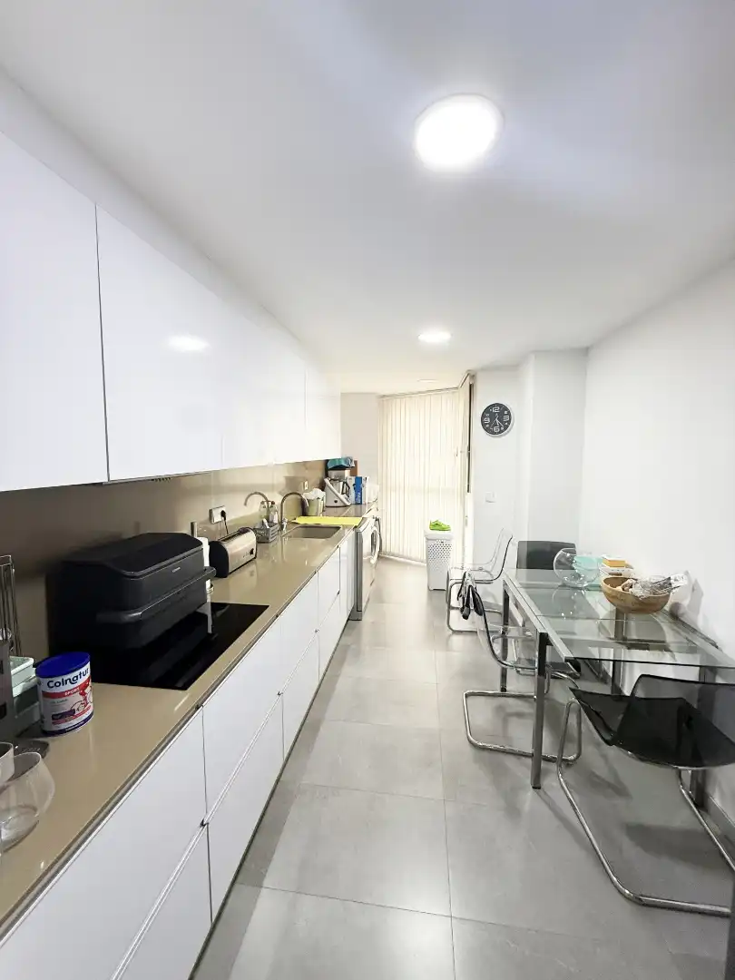 Küche von Wohnung zum Verkauf in Alboraya mit Klimaanlage, Parkett und Abstellraum