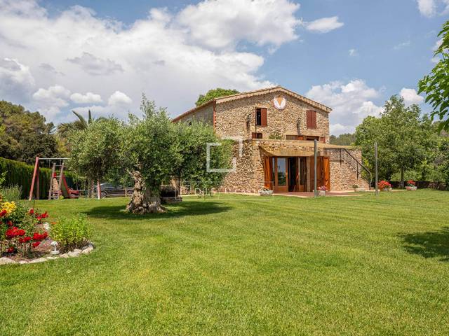 Finca rústica en Venta en Lladó