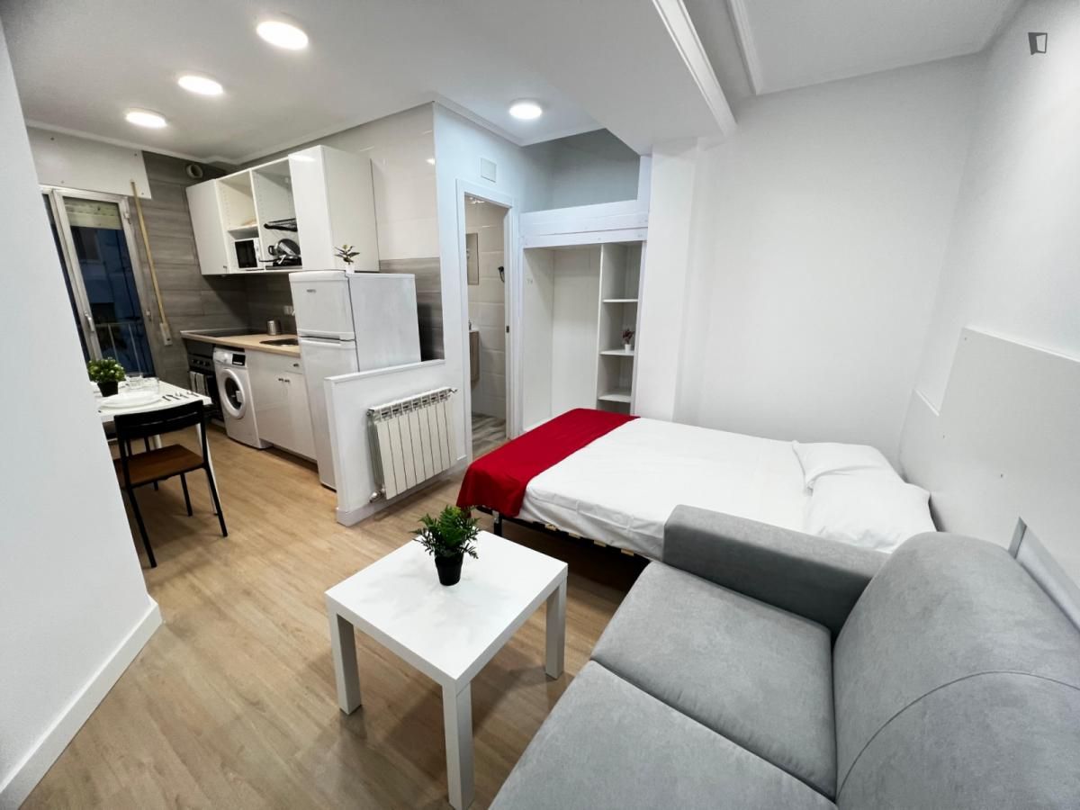 Estudi de lloguer a Lucero