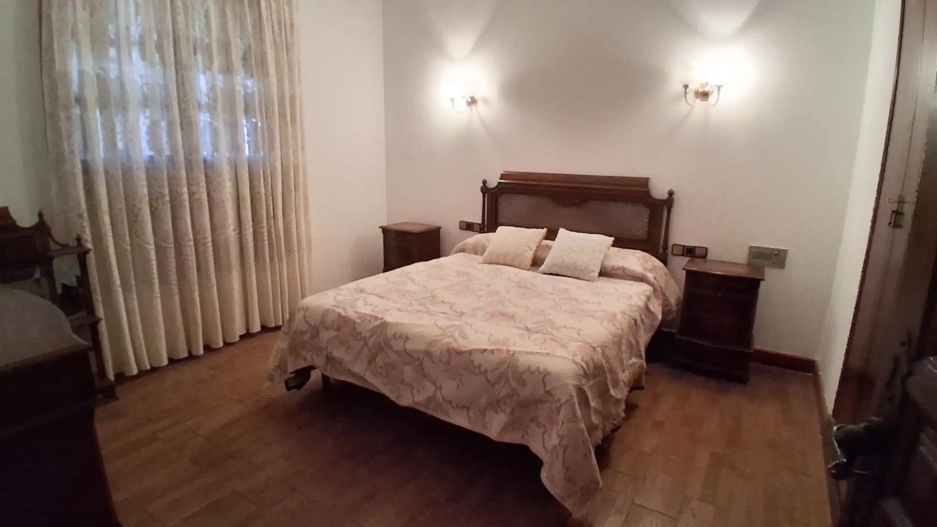 Habitación de Casa o chalet en venta en Sotoserrano con Calefacción, Terraza y Trastero