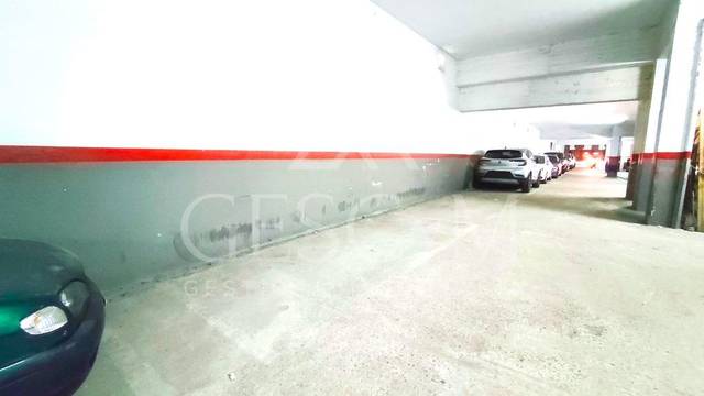 Garaje en Venta en Les Planes