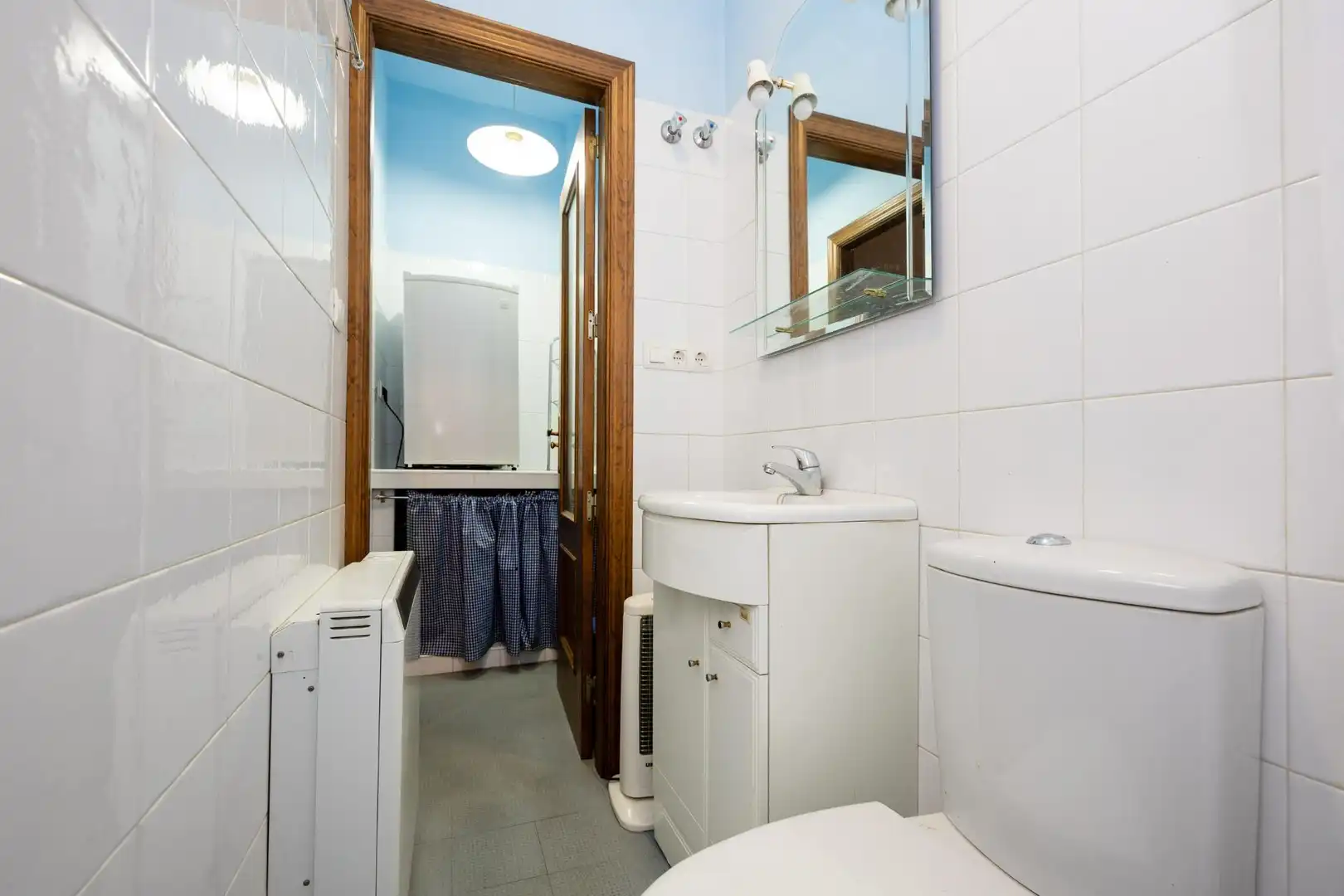 Bany de Casa o xalet en venda en Granada amb Aire condicionat, Terrassa i Moblat