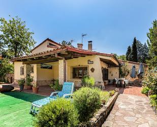 Jardí de Casa o xalet en venda en Villalbilla amb Calefacció