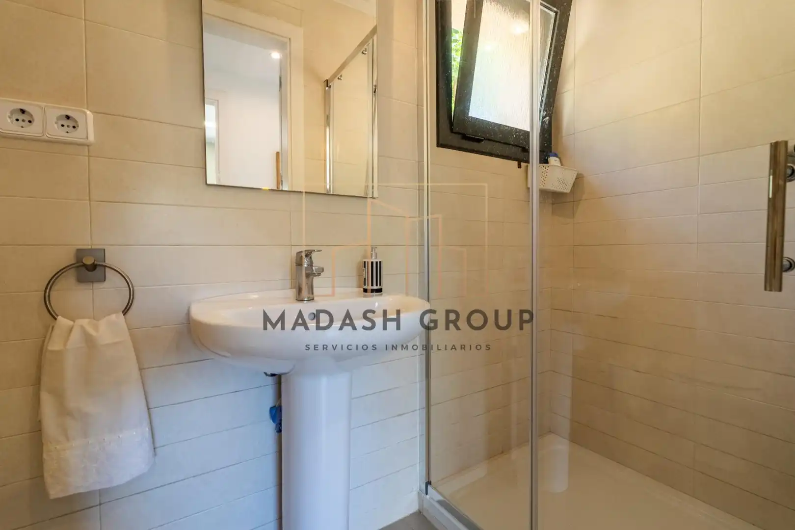 Chalet con piscina en venta en Carrer VIA LACTIA, imagen 21
