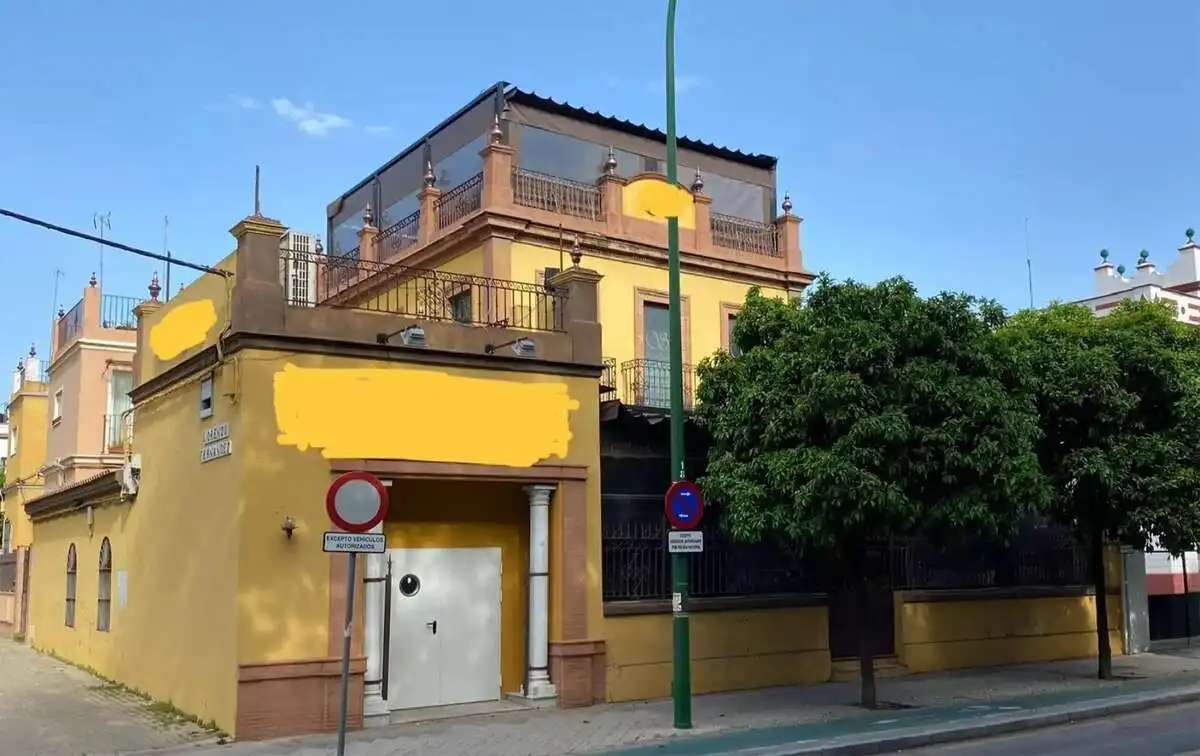 Chalet en venta en Nervión, imagen 2