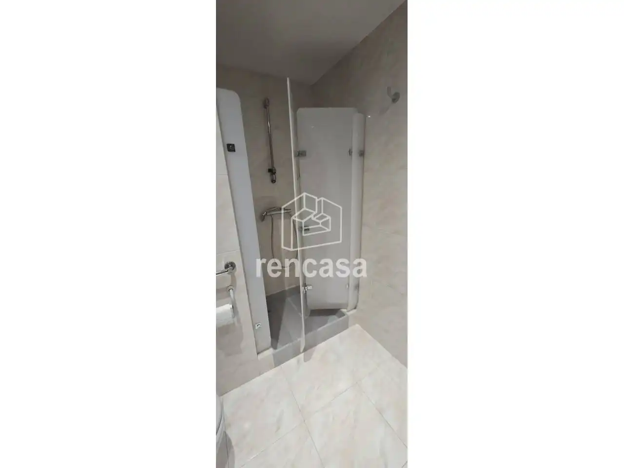 Badezimmer von Wohnung zum Verkauf in Lleida mit Heizung, Terrasse und Möbliert