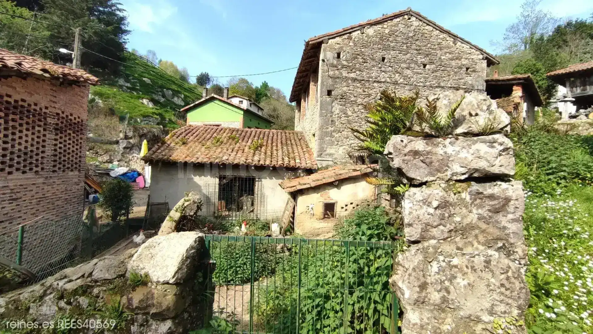 Casa rústica amb jardí en venda a N/A, imagen 3