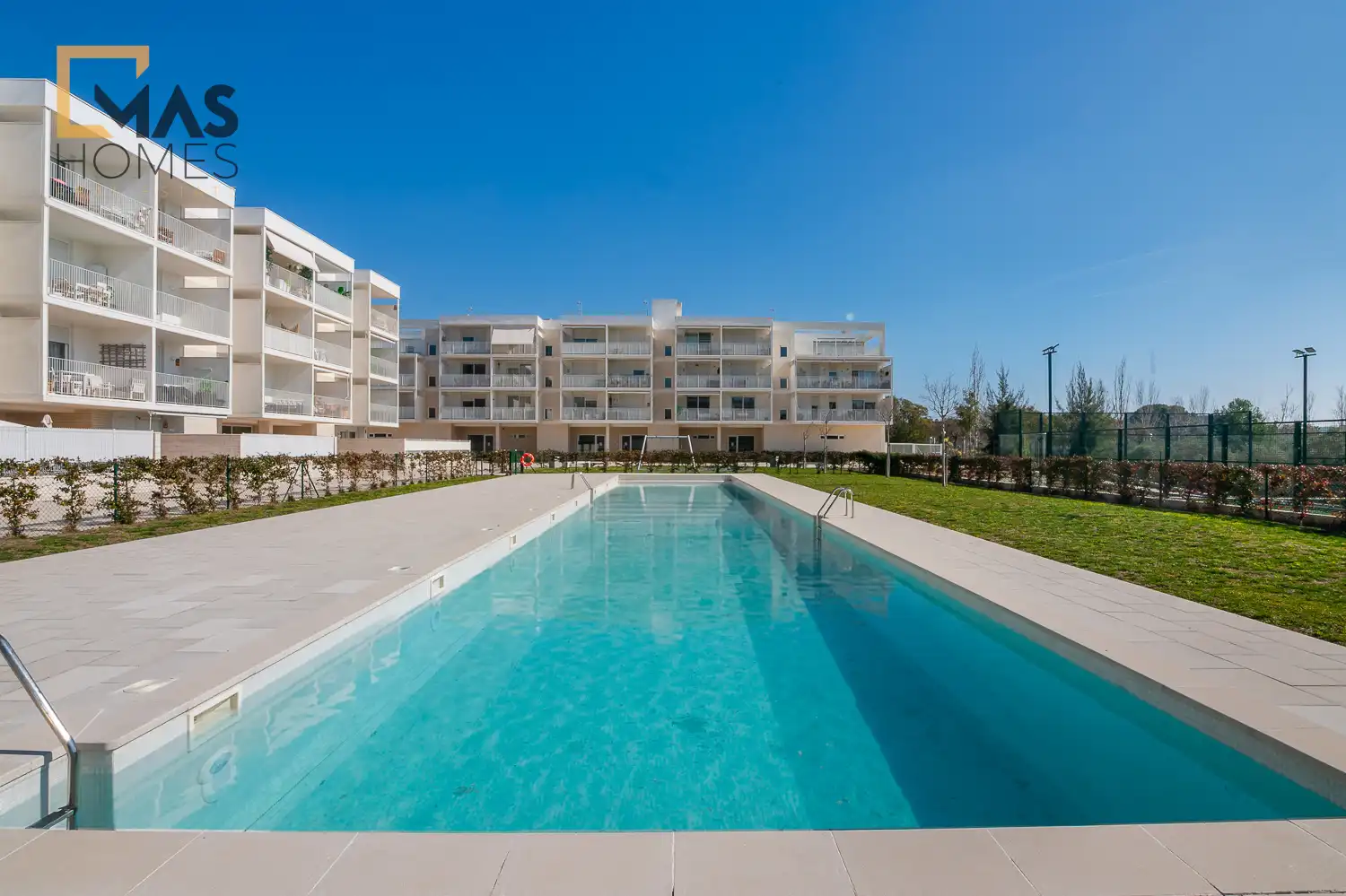 Piscina de Ático en venta en Salou con Aire acondicionado, Calefacción y Jardín privado