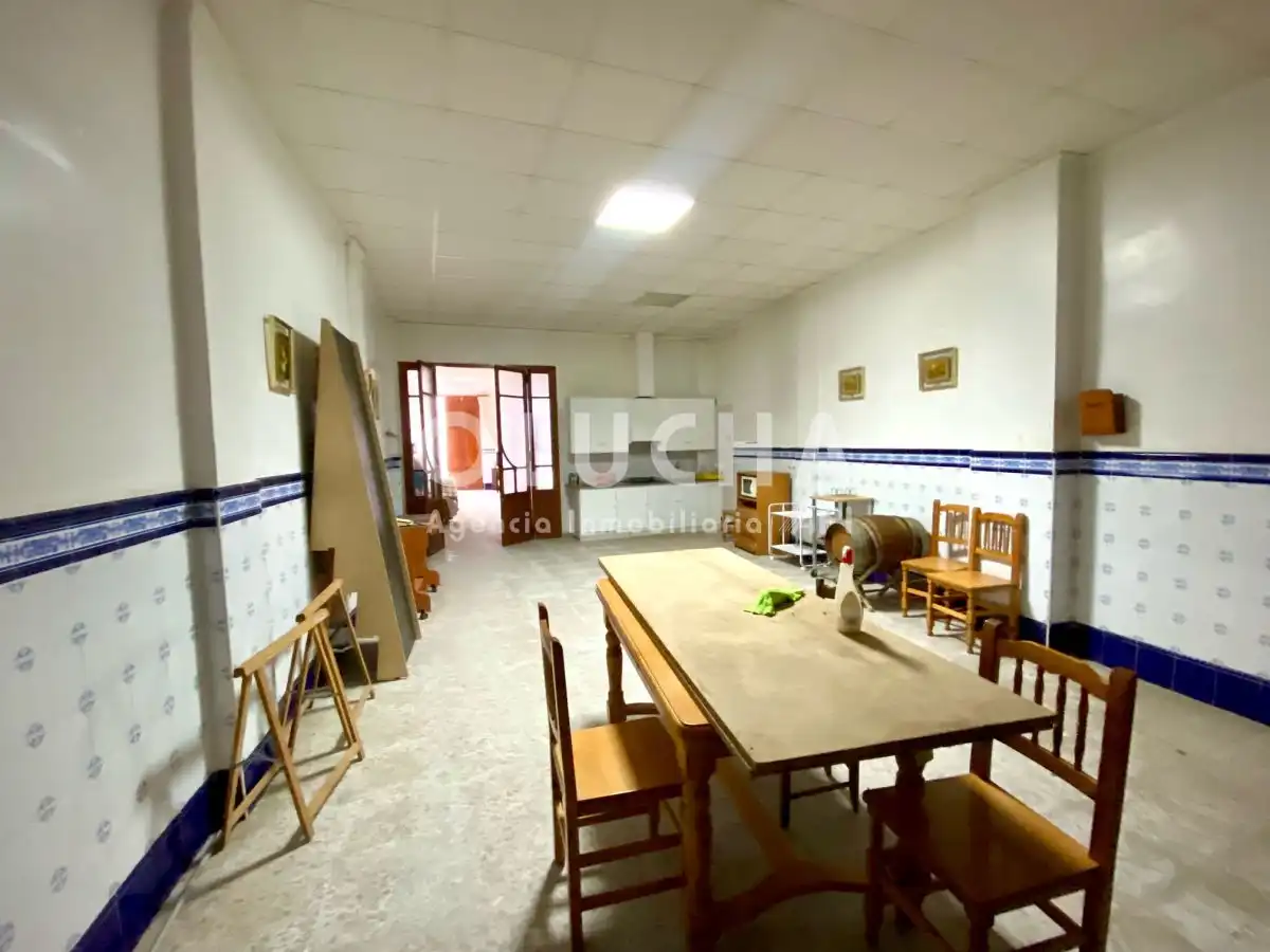 Business premises to rent in La Vall d'Uixó, imagen 2