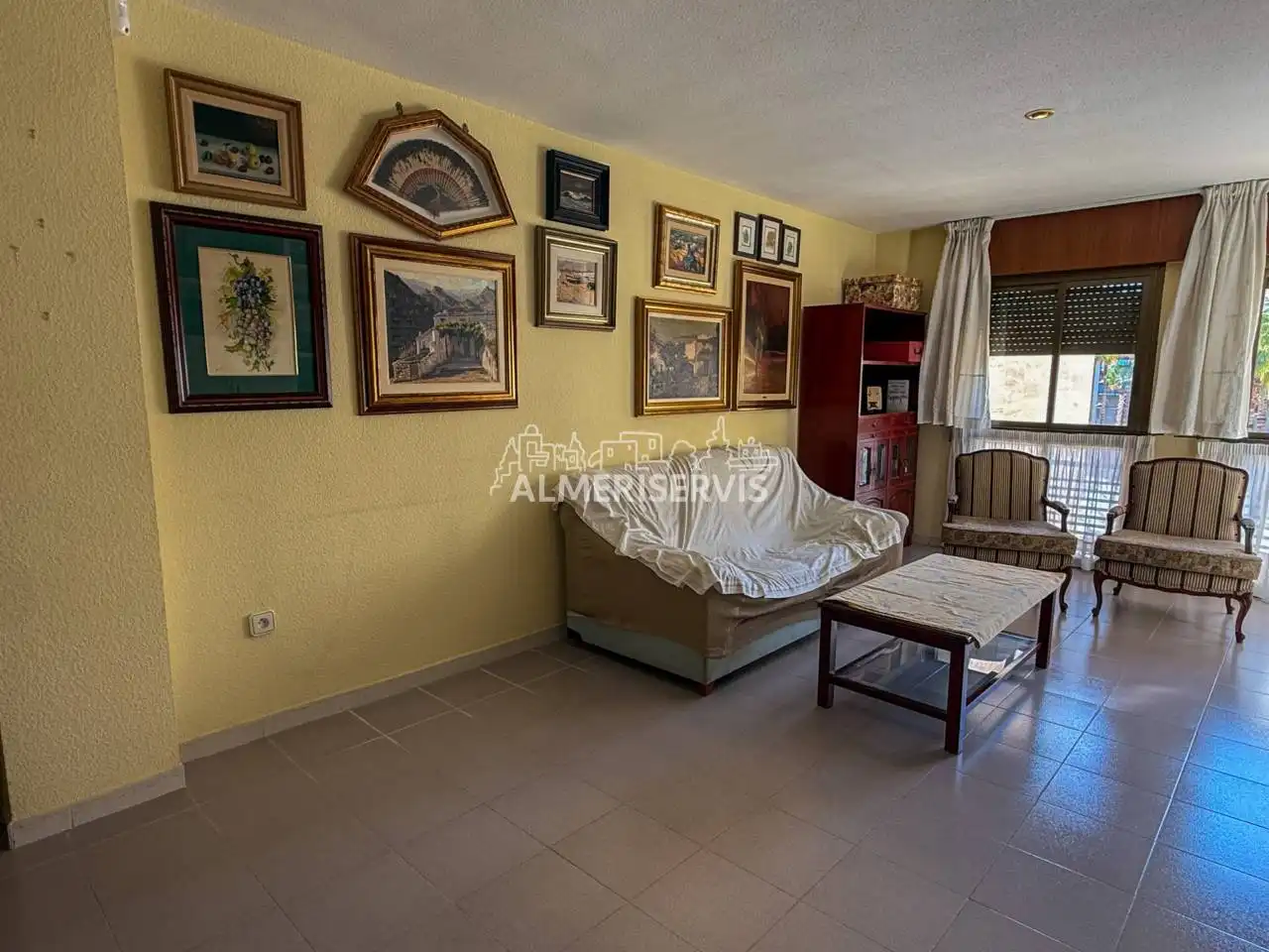 Sala de estar de Piso en venta en El Ejido con Aire acondicionado y Amueblado