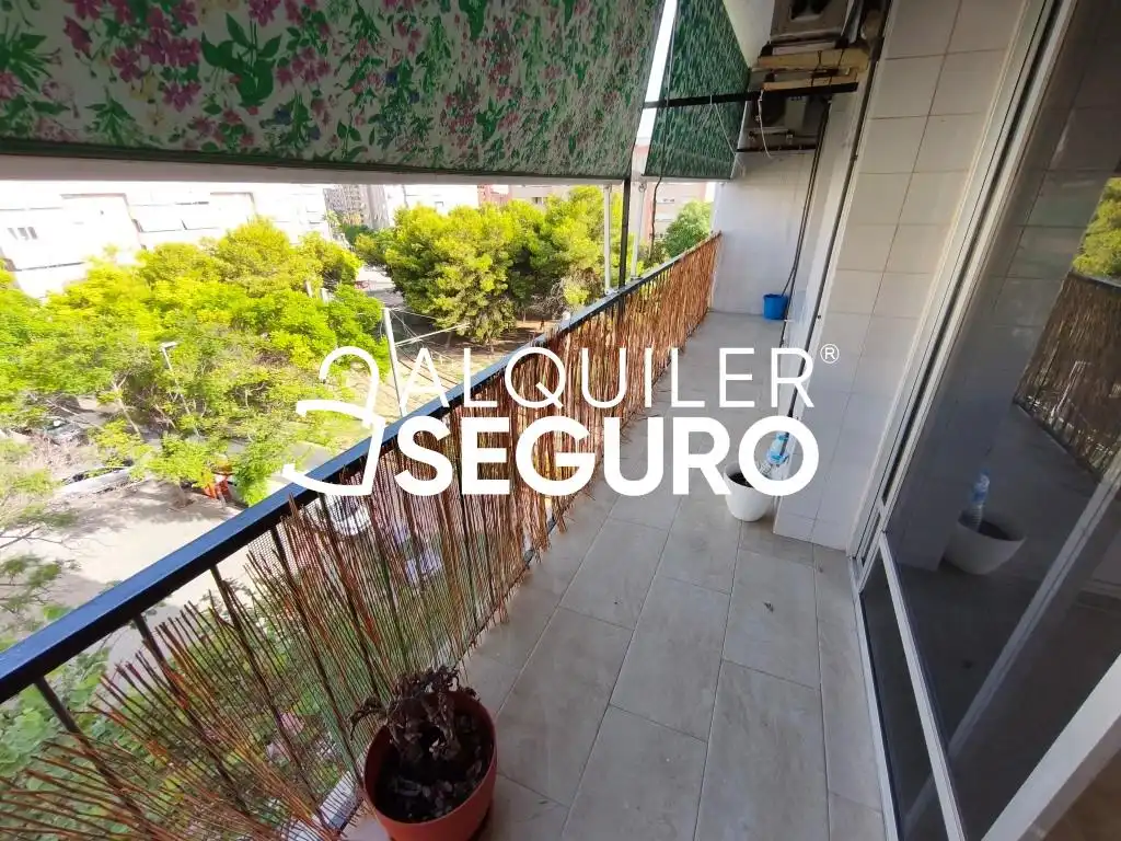Terrasse von Wohnung zur Miete in Alicante / Alacant mit Klimaanlage, Terrasse und Möbliert