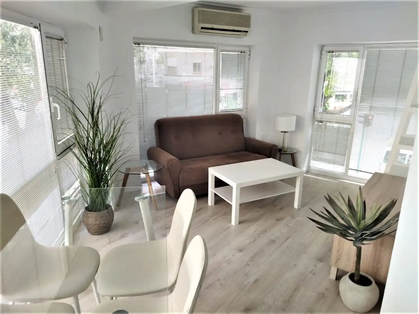 Sala d'estar de Pis de lloguer en Elche / Elx amb Parquet, Moblat i Forn
