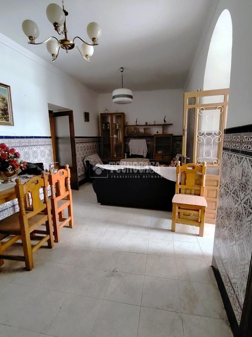 Sala d'estar de Casa adosada en venda en Paradas