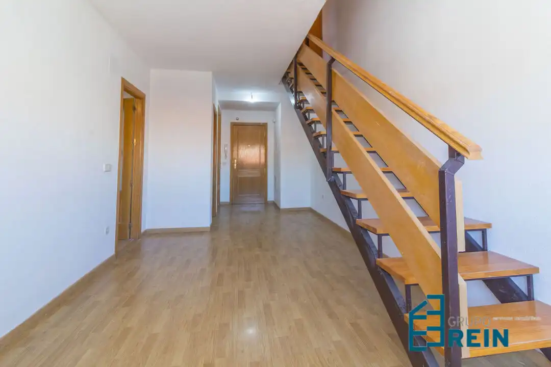 Piso con terraza en venta en Calle Manzanar 8, imagen 6