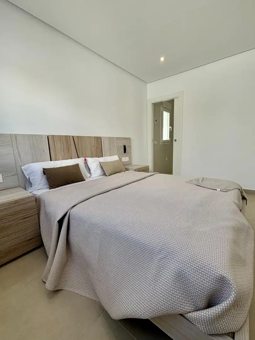 Dormitori de Casa o xalet en venda en Rojales amb Jardí privat i Piscina