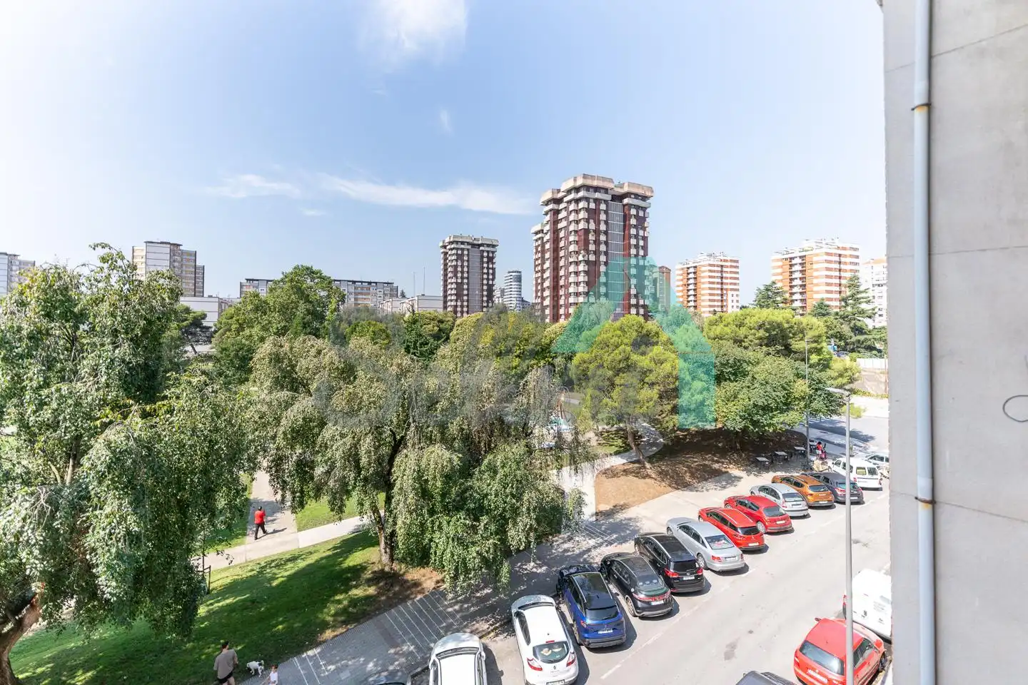 Vista exterior de Piso en venta en Gijón  con Calefacción